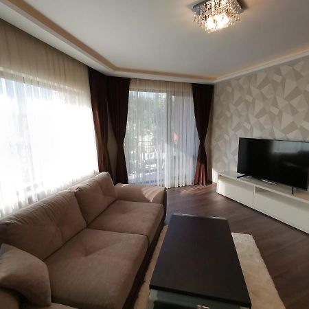 City Center Lux Apartment Варна Экстерьер фото