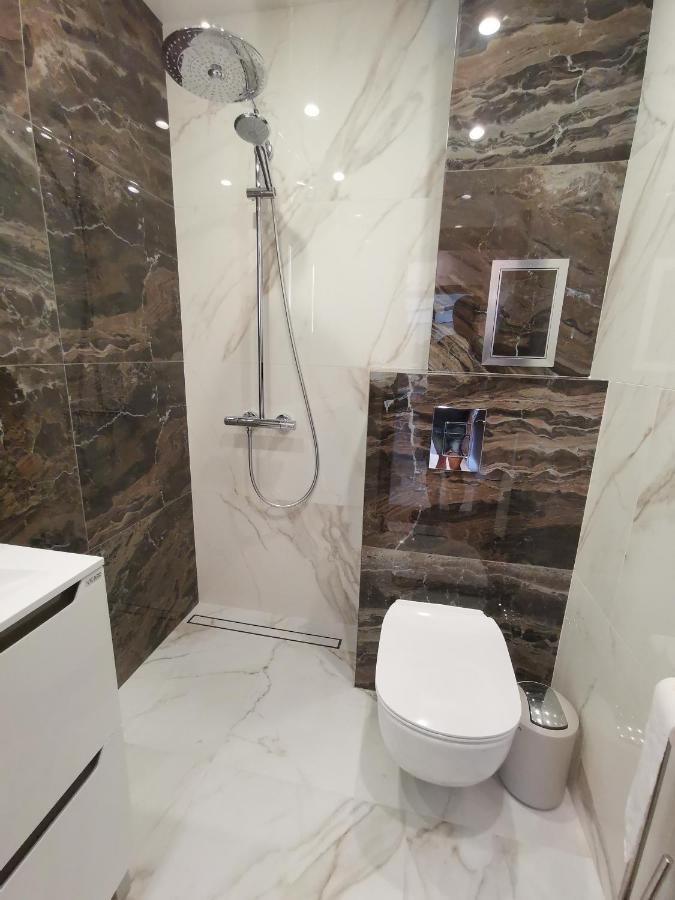 City Center Lux Apartment Варна Экстерьер фото