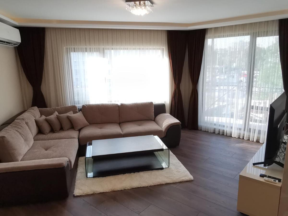 City Center Lux Apartment Варна Экстерьер фото